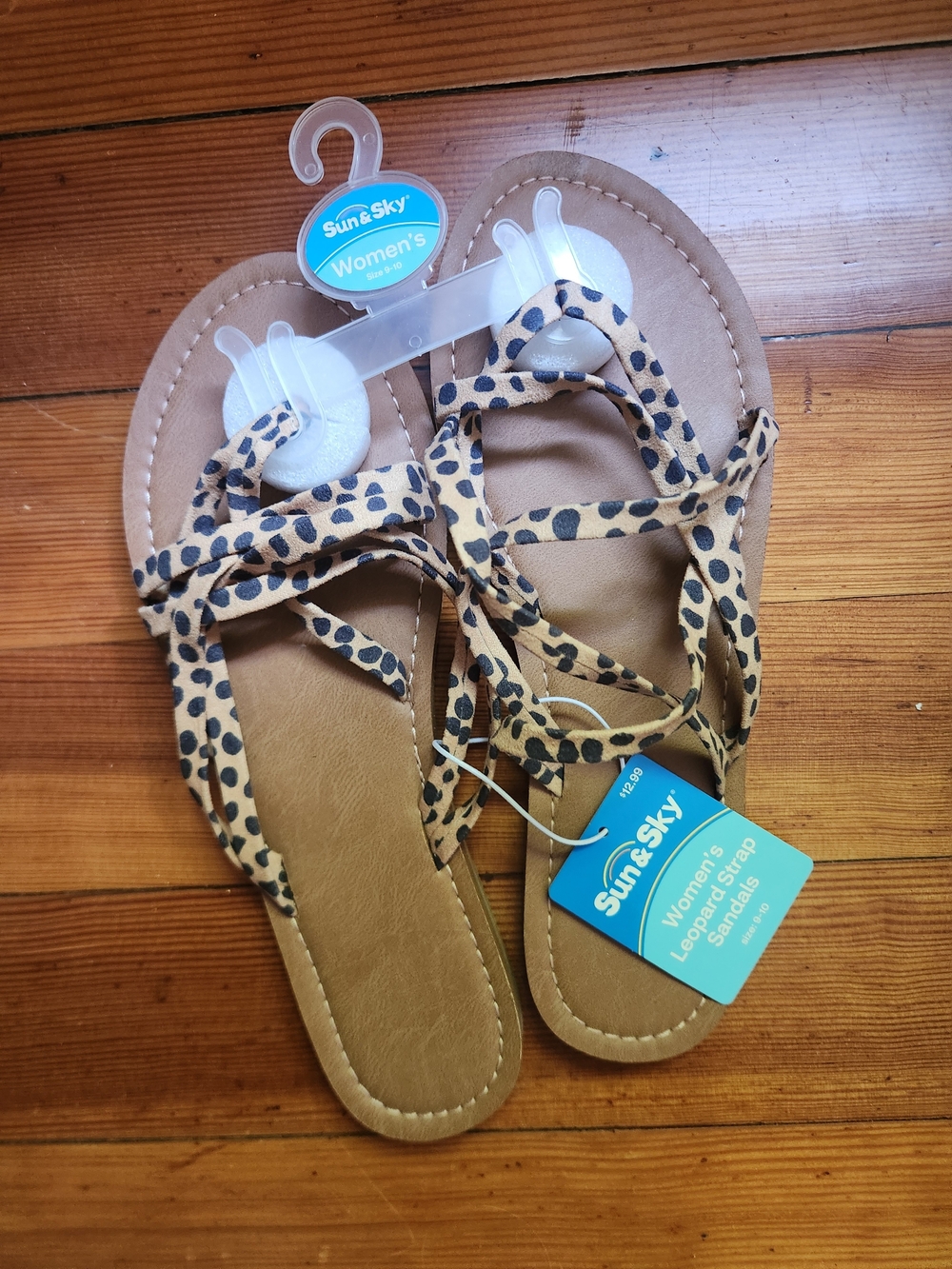 Womens Leopard Strap Sandals in Tan/Black